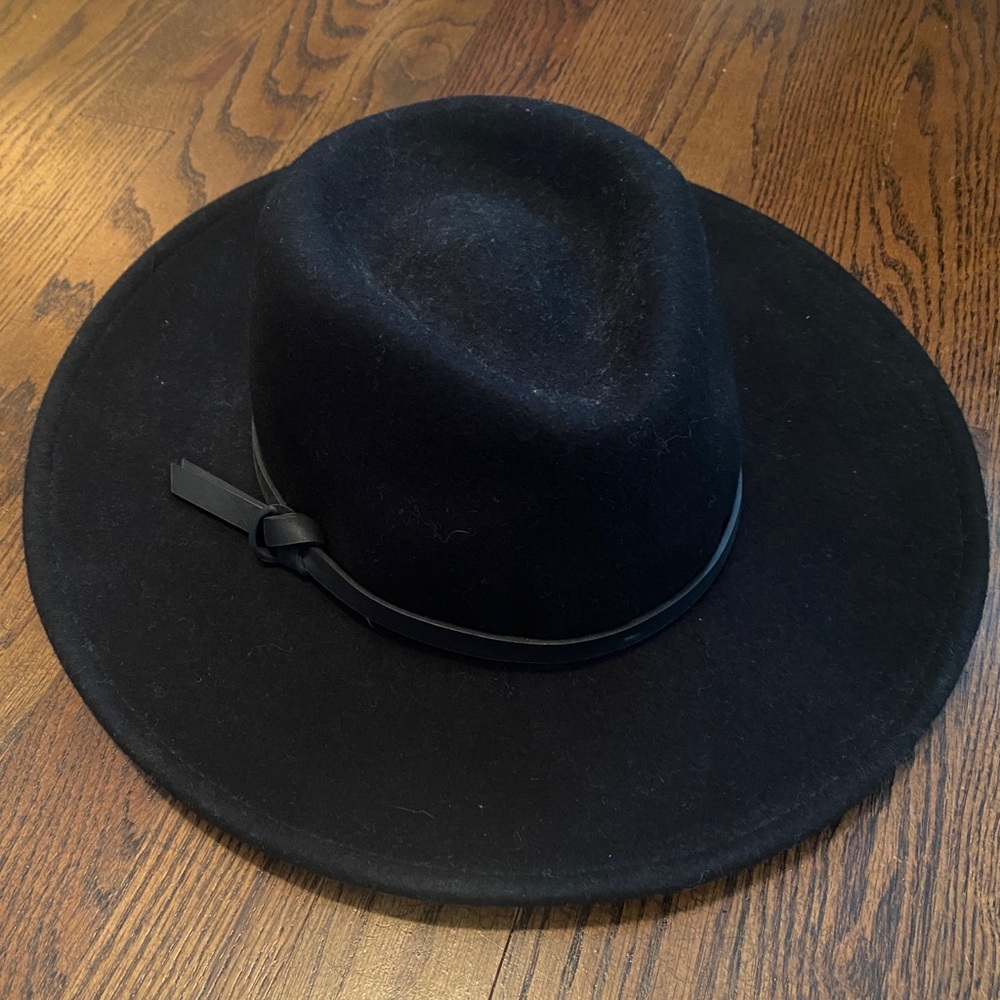 Black hat